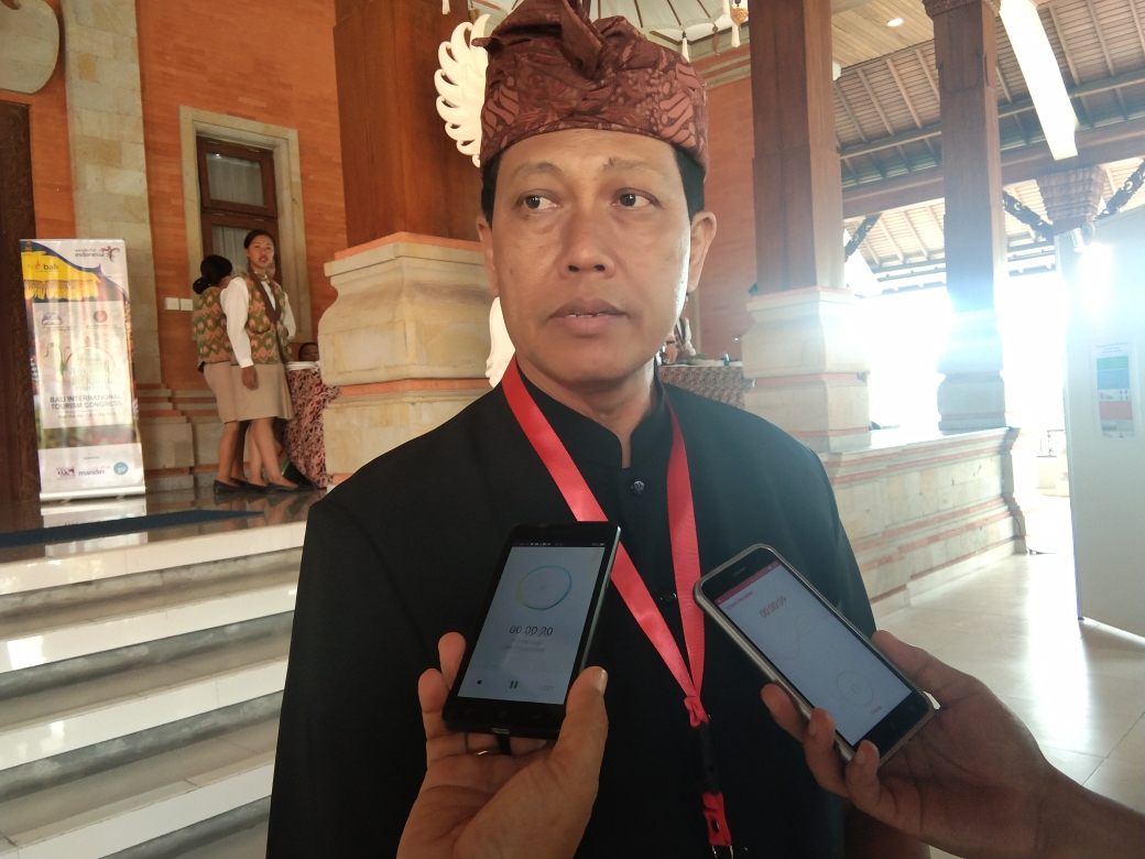 Dokumentasi dari - To Improve Infrastructure, STPND Brings in World Tourism "Artists"