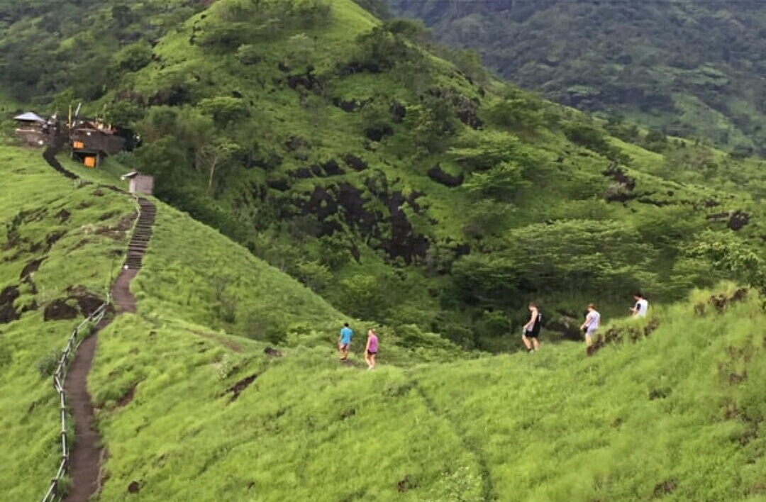 Dokumentasi dari - Bukit Batu Kursi Savana di Ujung Bali Utara