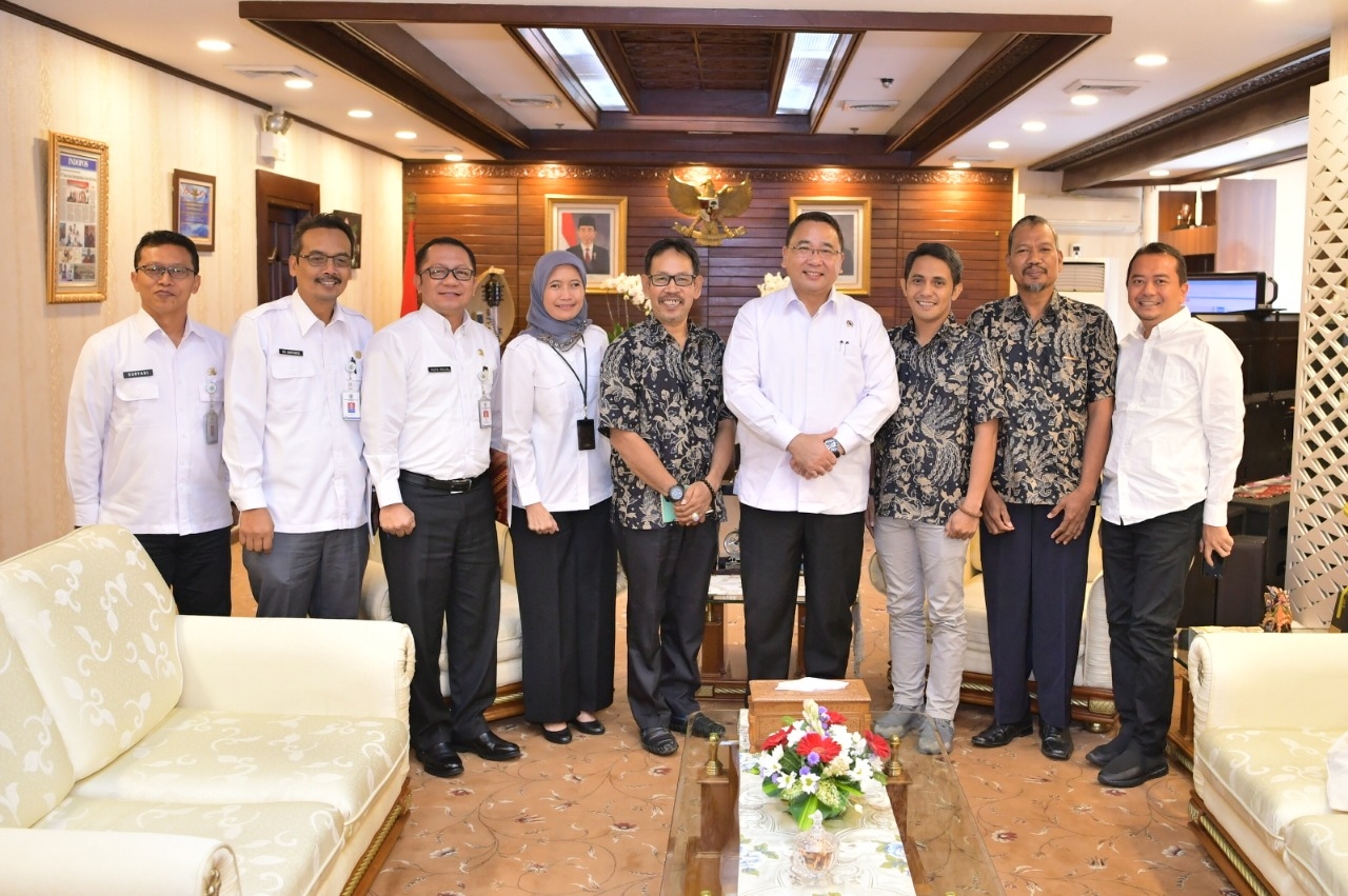 Dokumentasi dari - Pemerintah Kirim Kepala Desa Belajar ke Luar Negeri untuk Tingkatkan SDM