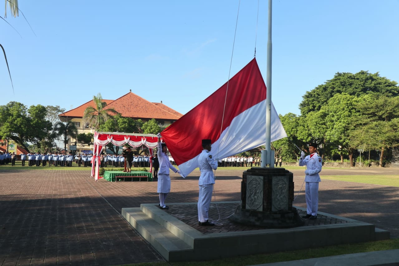 Dokumentasi dari - Bupati Mas Sumatri Serukan Bangkit untuk Bersatu