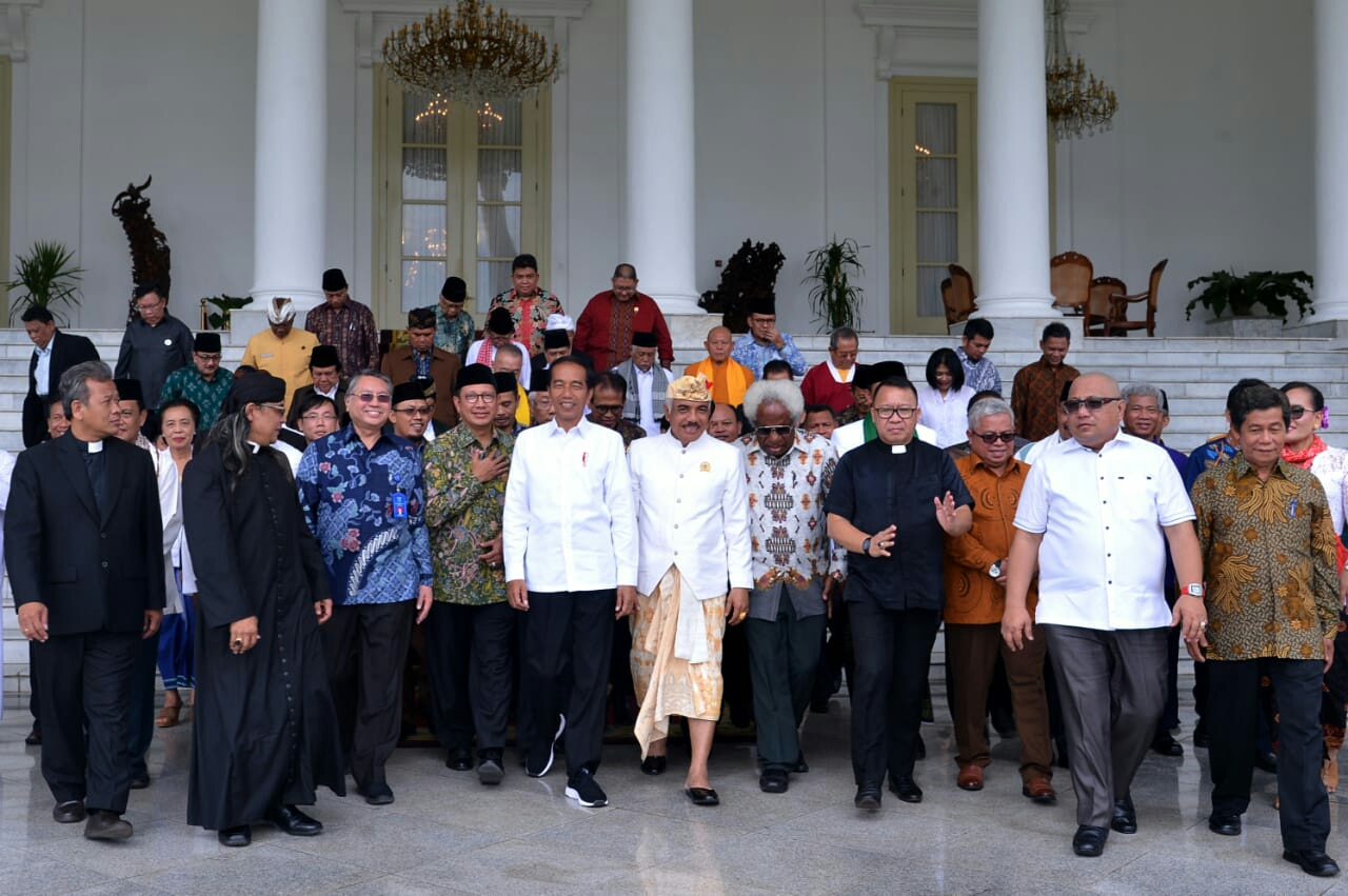 Dokumentasi dari - Permasalahan yang Muncul Hendaknya Mampu Terselesaikan Sesuai Karakter Indonesia