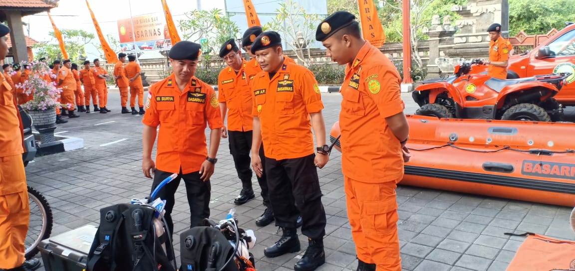 Dokumentasi dari - Basarnas Harus Bekerja profesional, Tanpa Melupakan Keselamatan Diri
