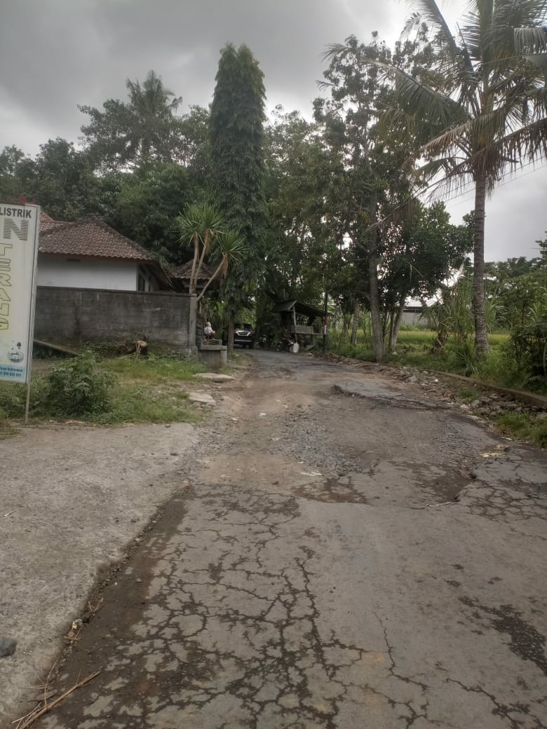 Dokumentasi dari - Rusak, Jalan Pasar Bebandem Karangasem