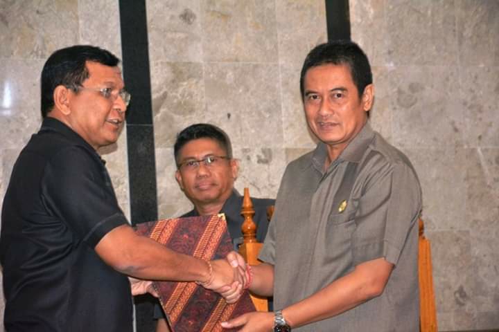 Dokumentasi dari - DPRD Buleleng Sepakat Pembahasan Empat Ranperda Usulan Eksekutif Dilanjutkan