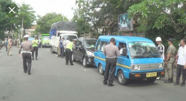 Dokumentasi dari - Lolos di Gilimanuk, Warga Pendatang 
Terjaring Razia KTP di Mengwi-Badung