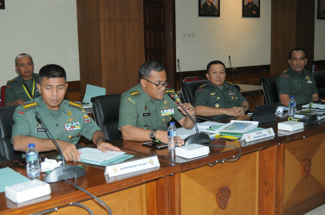 Dokumentasi dari - Ikuti Vidcon Pembukaan Rakornis TMMD ke-105, Pangdam IX/Udayana, Tekankan  Sinergitas Semua Unsur Terkait