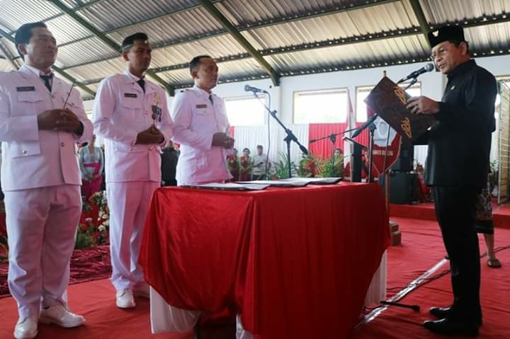 Dokumentasi dari - Pelantikan PAW Perbekel Terpilih di Desa Selat Buleleng