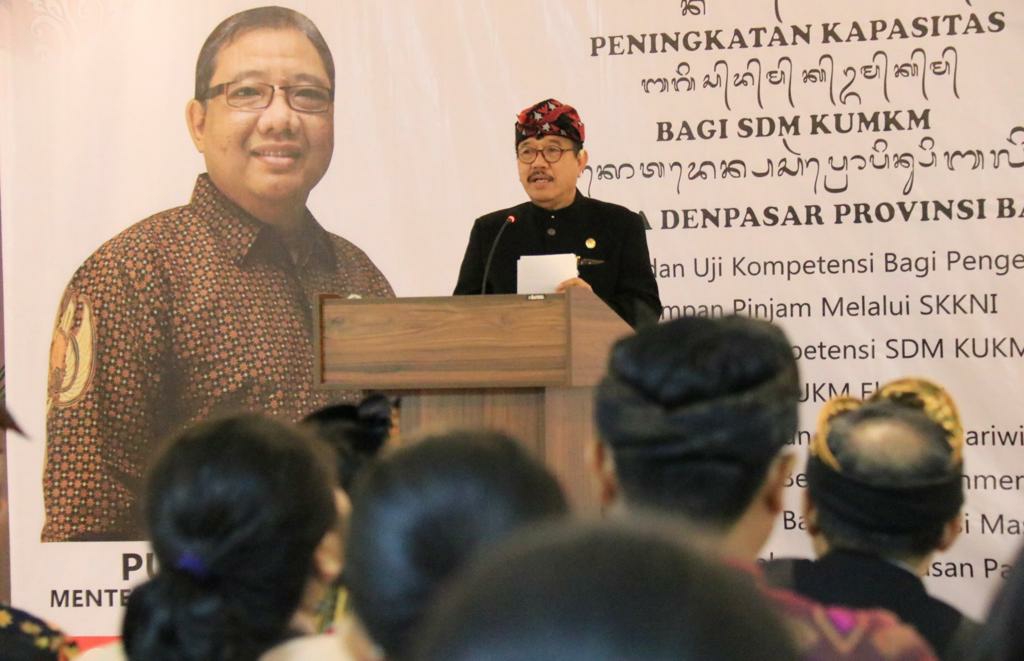 Dokumentasi dari - Pelaku Koperasi dan UKM Tingkatkan SDM