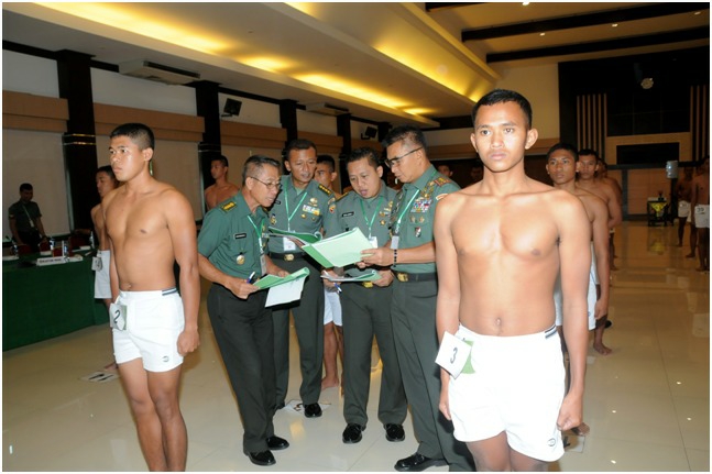 Dokumentasi dari - Pangdam IX/Udayana: Tidak Ada Lagi Istilah Titipan, KKN dan Pungli
