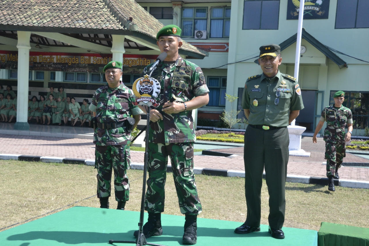 Dokumentasi dari - Personel Satgas Teritorial Kodam IX/Udayana ke Papua 