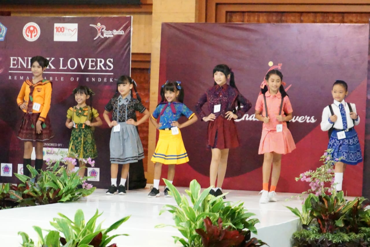 Dokumentasi dari - Disperindag dan Dekranasda Denpasar Gelar  Lomba Endek Lovers