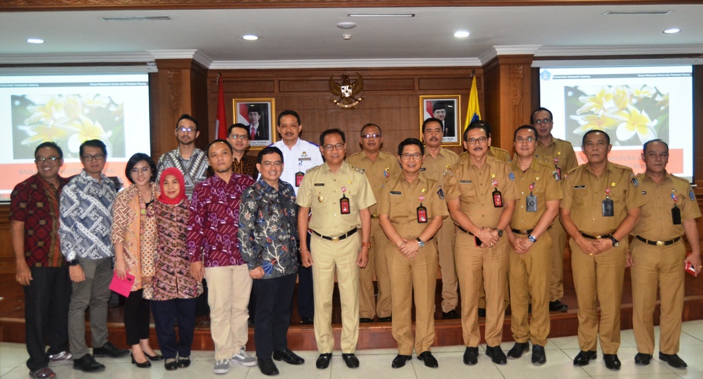 Dokumentasi dari - Badung Kerjasama KPBU dengan PII dan Bappenas 