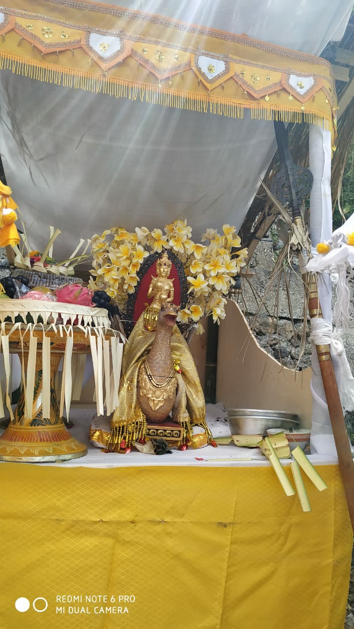 Dokumentasi dari - Karya Pura Luhur Tirta Mas Manik Muncar Desa Belandingan Kintamani