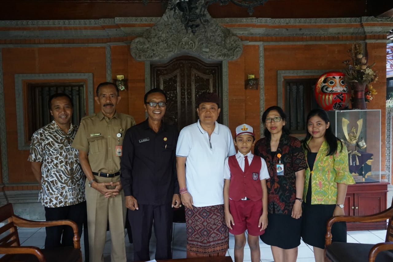 Dokumentasi dari - Siswa Asal Denpasar Ikuti Ajang Vanda Science Global Finals 2019 di Malaysia