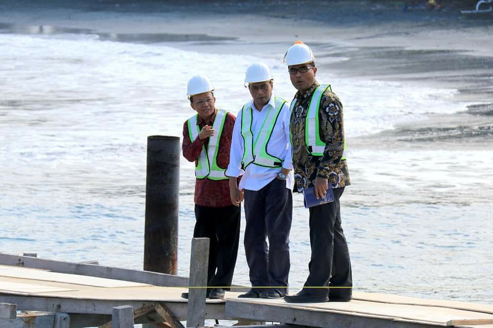 Dokumentasi dari - Gubernur Koster Dampingi Menhub Tinjau Pelabuhan Tanah Ampo