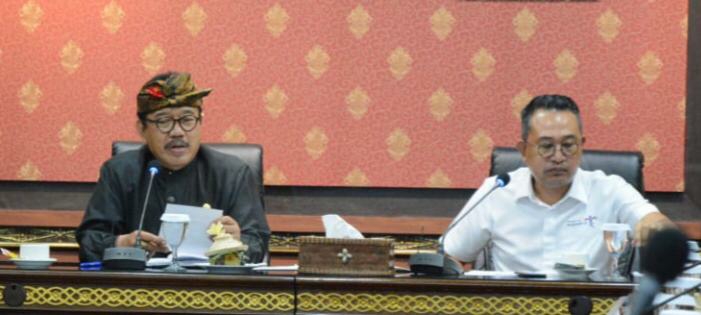 Dokumentasi dari - Wagub Cok Ace Minta Pengusaha Wisata dalam Mengembangkan Usaha agar Berkoordinasi dengan Pemerintah