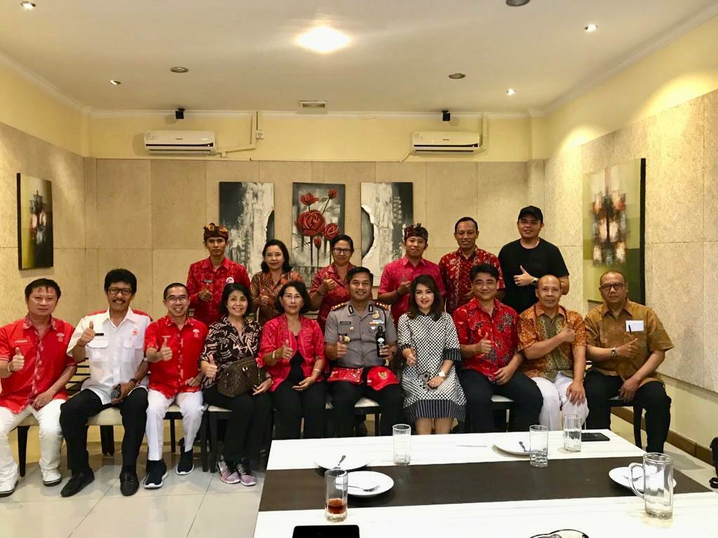 Dokumentasi dari - Bupati Agus Suradnyana Hadiri Senam AW S3 IKBS Bali di Buleleng