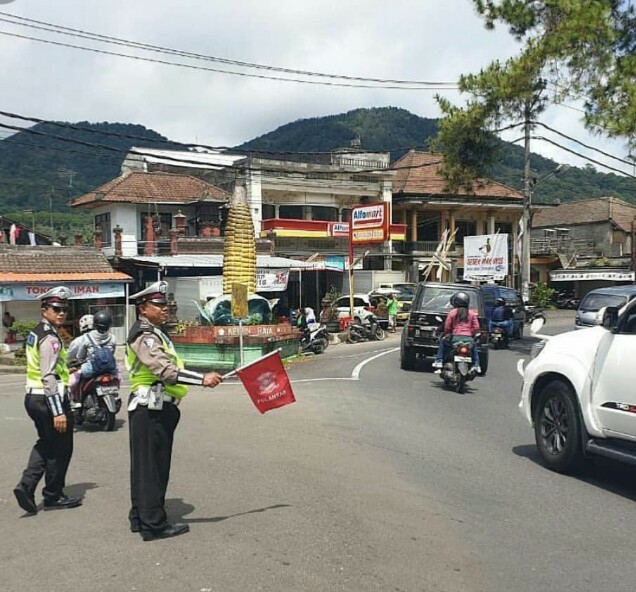 Dokumentasi dari - Liburan Umanis Kuningan, Jalur Bedugul Dipadati Wisatawan