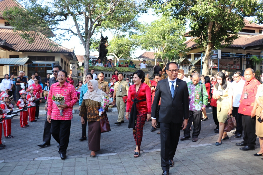 Dokumentasi dari - Perpustakaan Desa Mengwi Masuk Nominasi Enam Besar Nasional