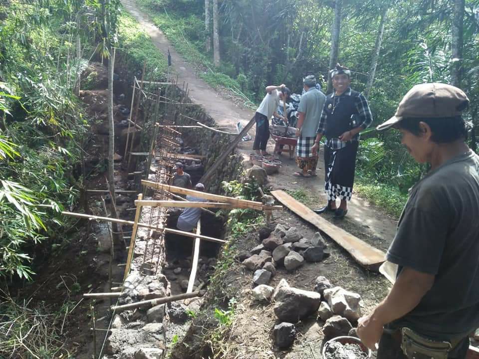 Dokumentasi dari - Percepat Akses Masyarakat, Dana Desa Duda Timur Optimalkan Pembangunan Infrastruktur