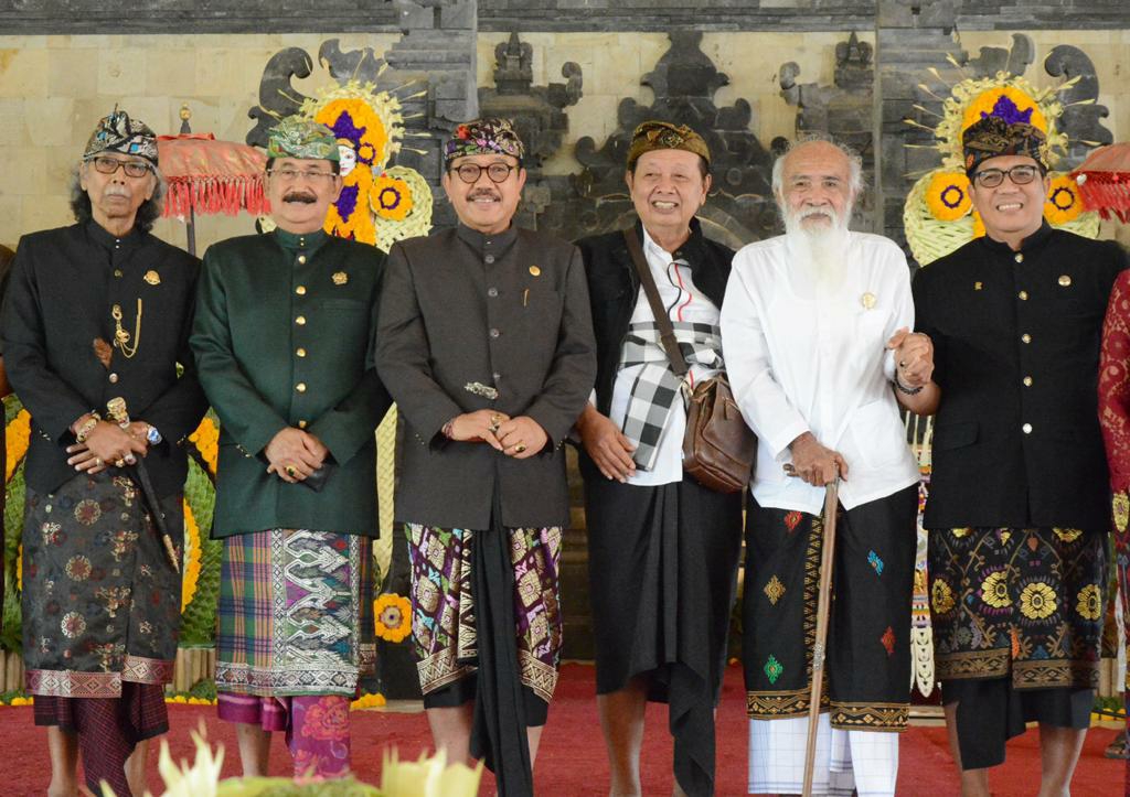 Dokumentasi dari - Wagub Cok Ace Harap Masukan dari Perhelatan Mahasabha PPTSAS ke-2