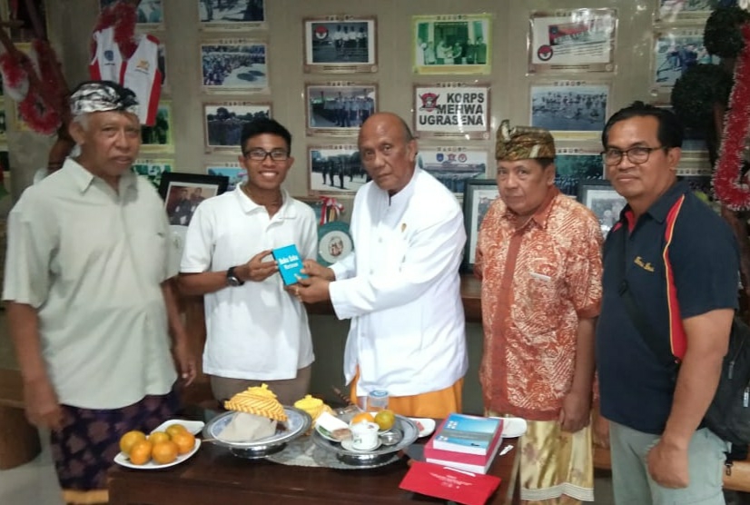 Dokumentasi dari - Empat Mantan Ketua PWI Bali Hadiri Deklarasi Bangsal Tandai Soft Launching Pers Online Atnews