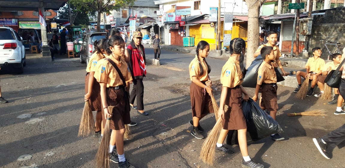Dokumentasi dari - Kwartir Cabang Pramuka Kota Denpasar Gelar Aksi Kebersihan Sampah Plastik