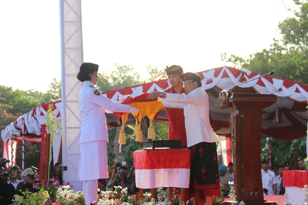 Dokumentasi dari - Upacara HUT RI Terasa Berbeda dari Tahun-tahun Sebelumnya