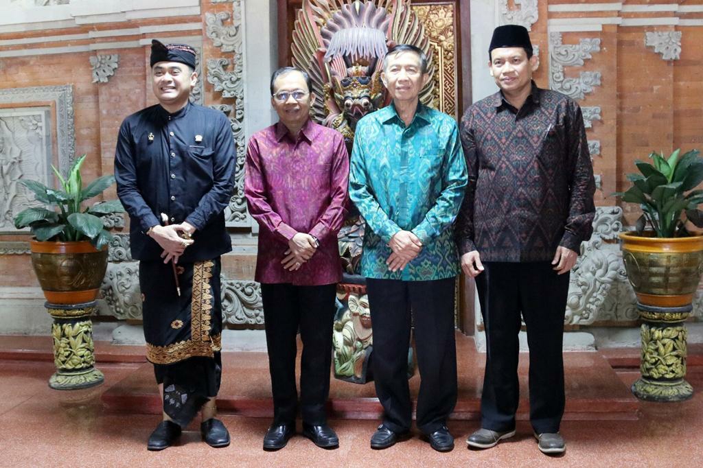 Dokumentasi dari - Gubernur Koster- DPD RI Komit Intens Komunikasi Kawal RUU Provinsi Bali 