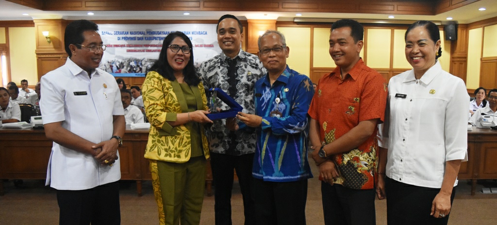 Dokumentasi dari - Badung, Komit Wujudkan Masyarakat Gemar Membaca