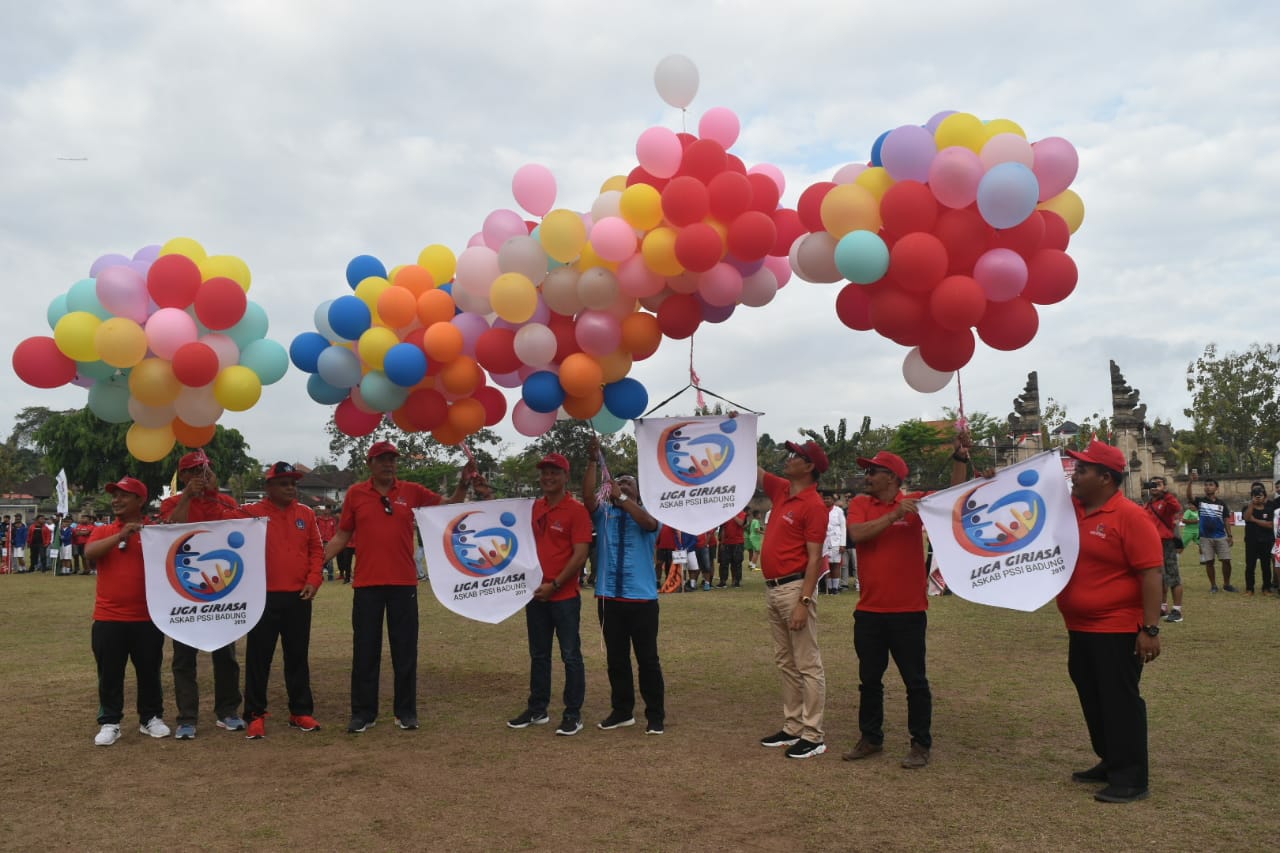 Dokumentasi dari - Di Badung Ada Turnamen Sepakbola Liga Giriasa 2019