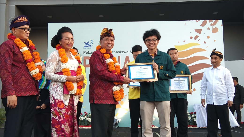 Dokumentasi dari - PIMNAS untuk Hasilkan Bibit Unggul Inovasi Indonesia