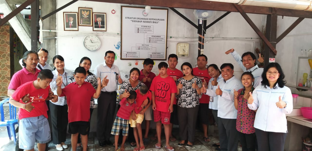 Dokumentasi dari - PLN Bantu Penyediaan Alat-alat Terapi untuk Yayasan Sehati
