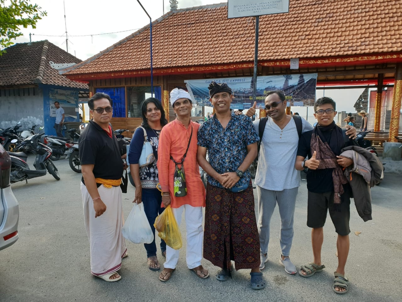 Dokumentasi dari - Tirta Yatra dan Wisata ke Nusa Penida
