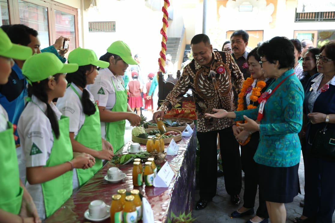Dokumentasi dari - SMPN1 Payangan dan SDN3 Pering Dinilai Lomba PKTP Tingkat Provinsi