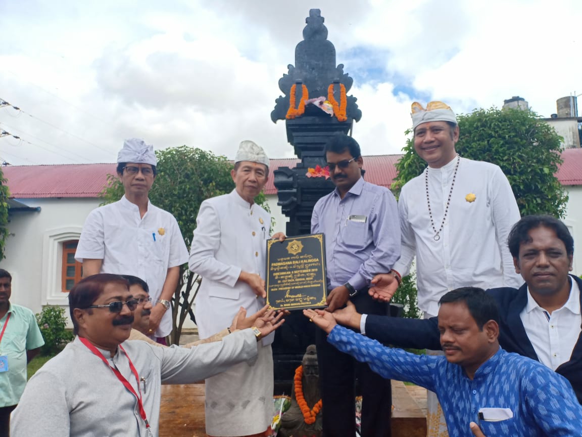 Dokumentasi dari - Presiden WHP Resmikan Padmasana, Jembatan Spiritual Bali - India