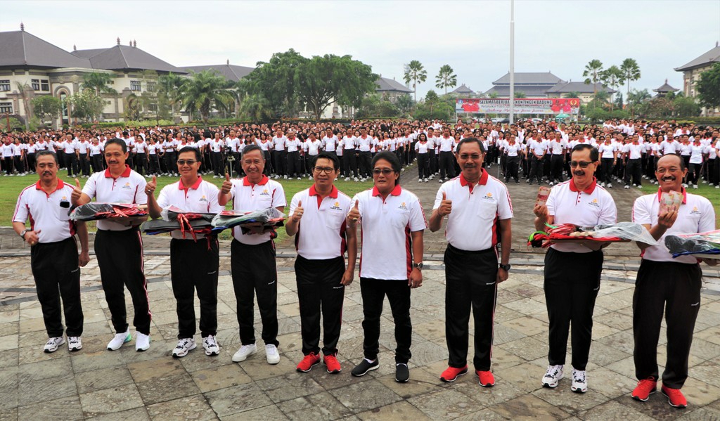 Dokumentasi dari - Gertak Badung Bersih Kumpulkan 12,5 Ton Sampah 