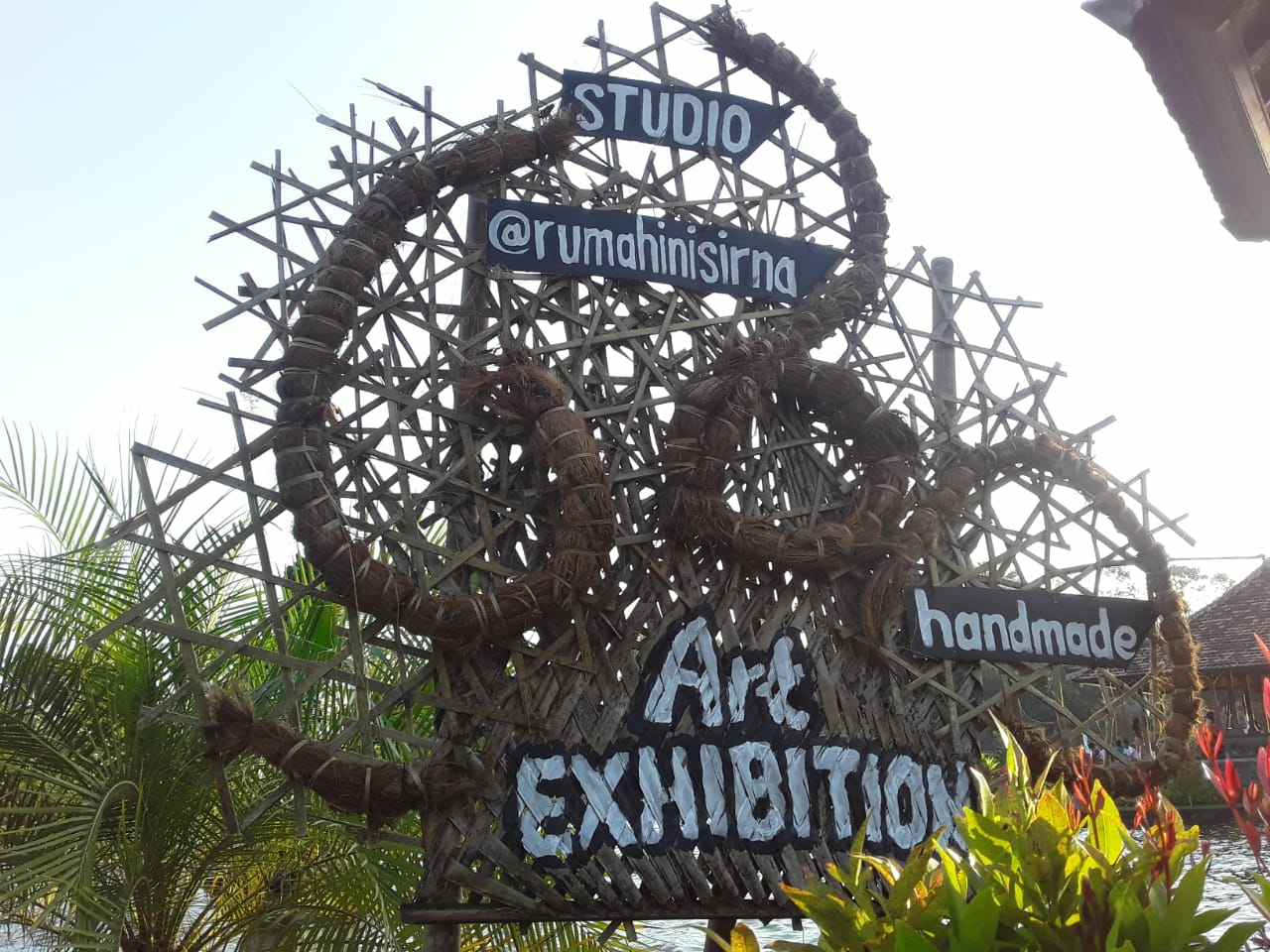 Dokumentasi dari - Pameran Seni dan Kerjinan dari Sampah Meramaikan Festival Subak Karangasem