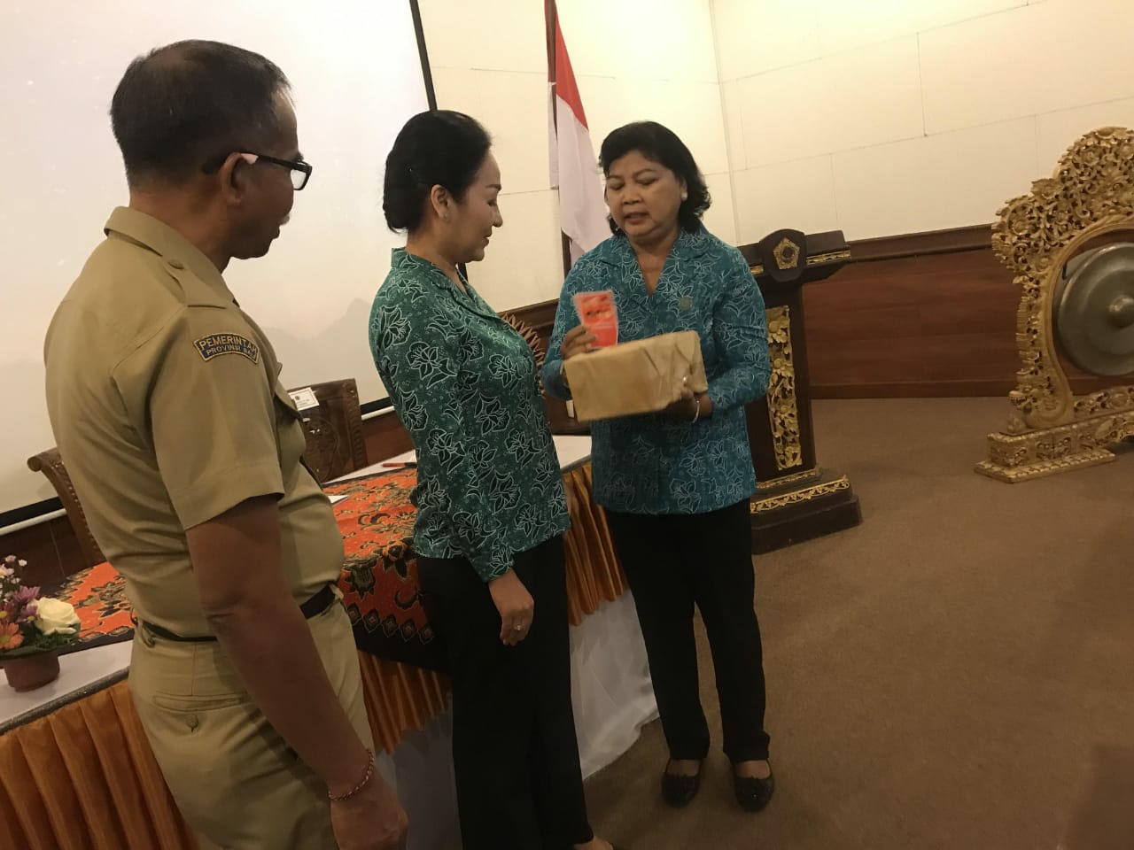Dokumentasi dari - PKK Provinsi Bali Bahas Isu Penting di Gianyar