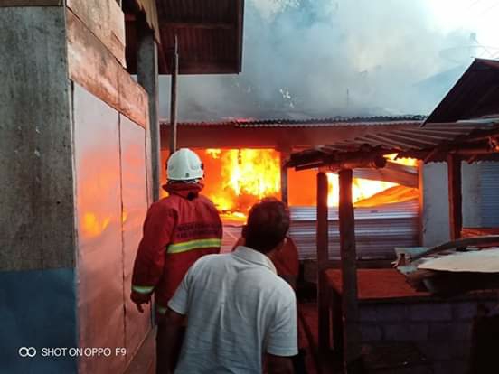 Dokumentasi dari - Kebakaran di Pasar Abang Hanguskan Kios Sembako dan Pakaian
