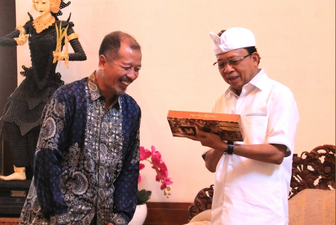 Dokumentasi dari - Gubernur Koster Harap ICMI Jadi Jembatan Merawat Kebhinnekaan