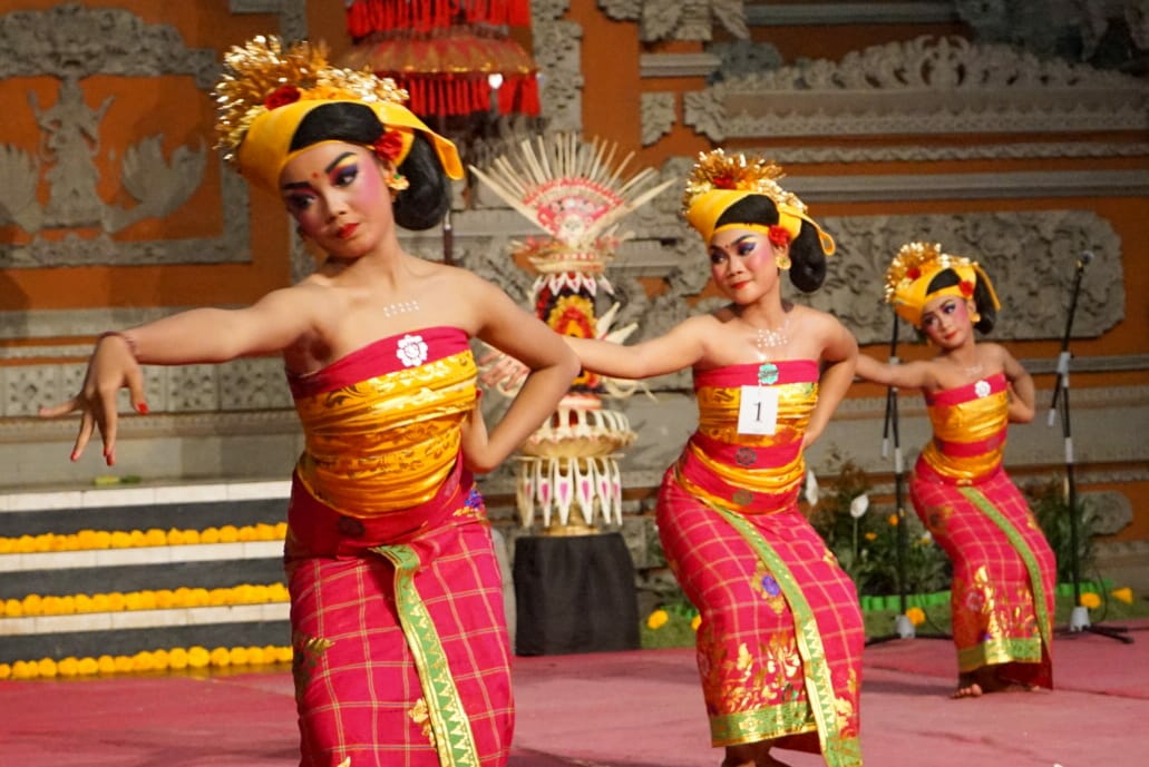 Dokumentasi dari - Pentas Seni Budaya Kelurahan Sumerta Dukung Pelestaraian dan Pengembangan Seni Budaya Bali