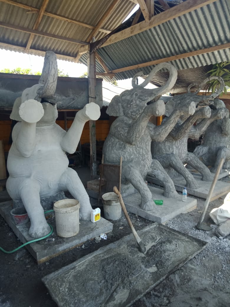 Dokumentasi dari - Patung Berbahan Baku Beton Laris ke Eropa