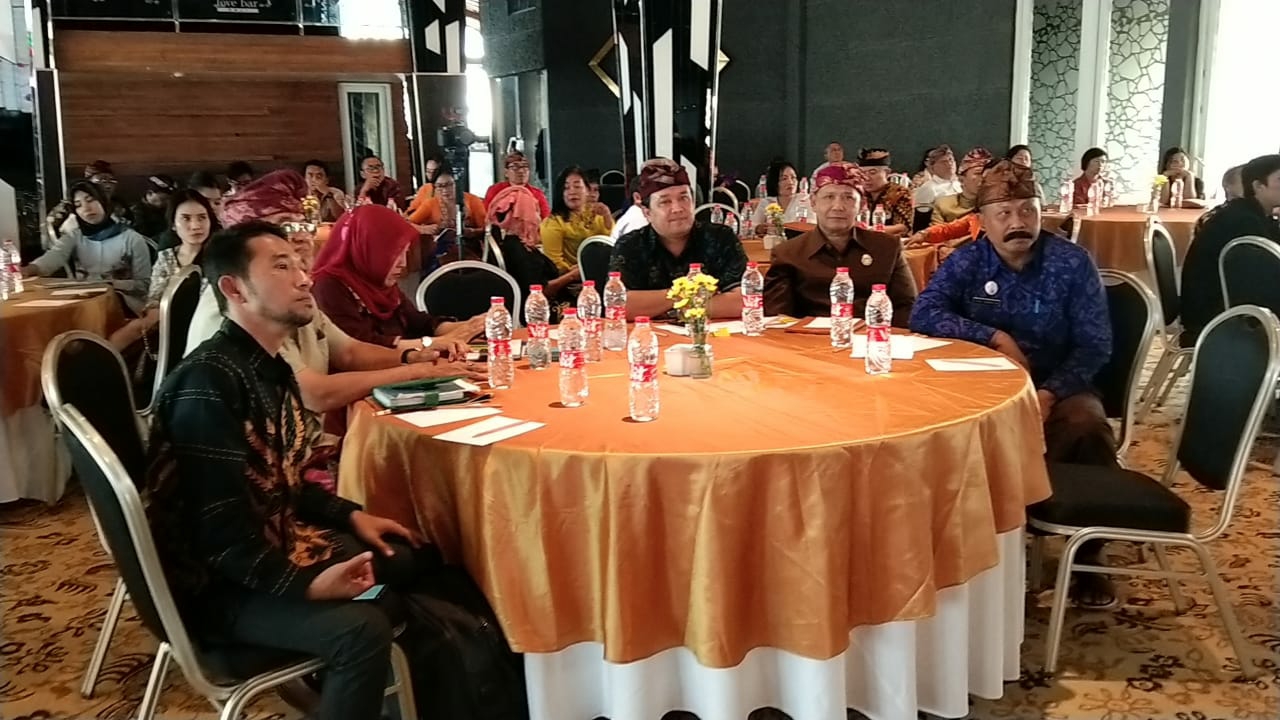 Dokumentasi dari - Jatim Gratiskan Perijinan bagi Investor yang Mau Berusaha di Daerah itu