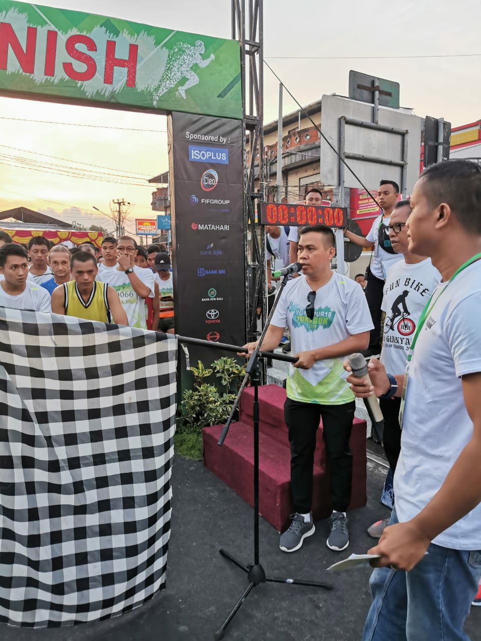 Dokumentasi dari - Peringati HUT ke-5, Yonzipur 18/YKR Gelar Yonzipur18 YukaRun