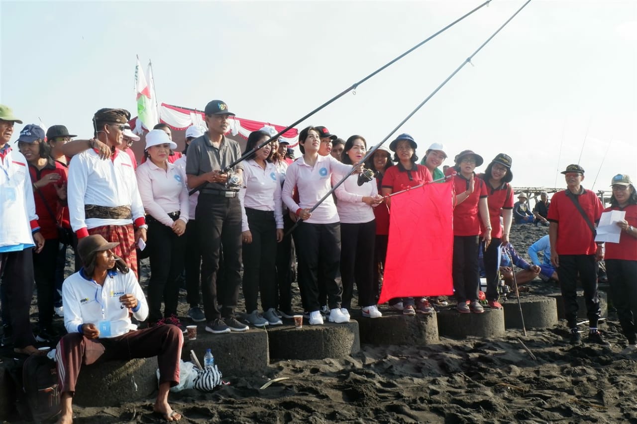 Dokumentasi dari - Memperingati Hari Nusantara XX, DKPKP  Gelar Lomba Mancing 