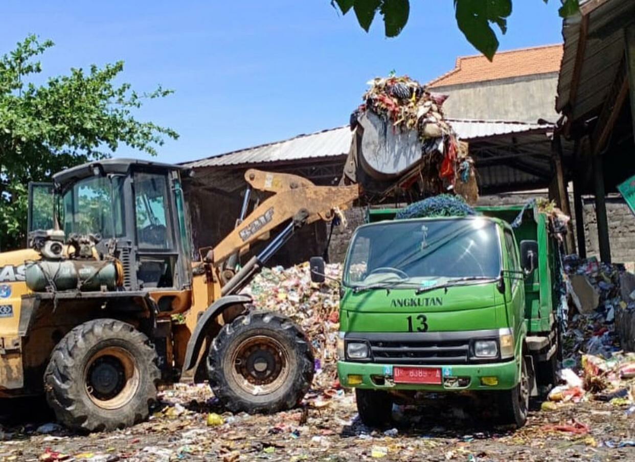 Dokumentasi dari - TPA Suwung Berfungsi Normal