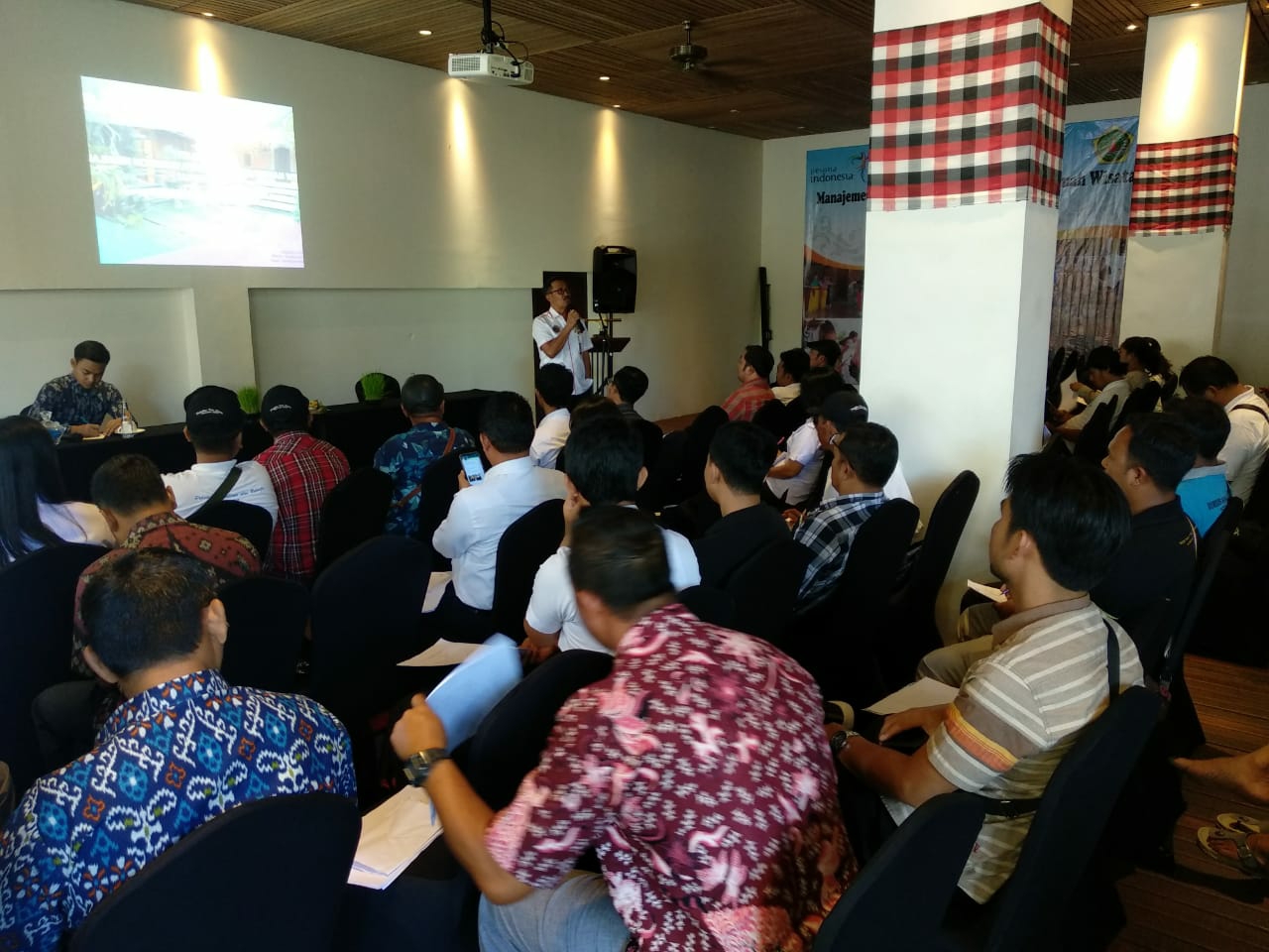 Dokumentasi dari - Gianyar Gelar Pelatihan Tata Kelola Homestay