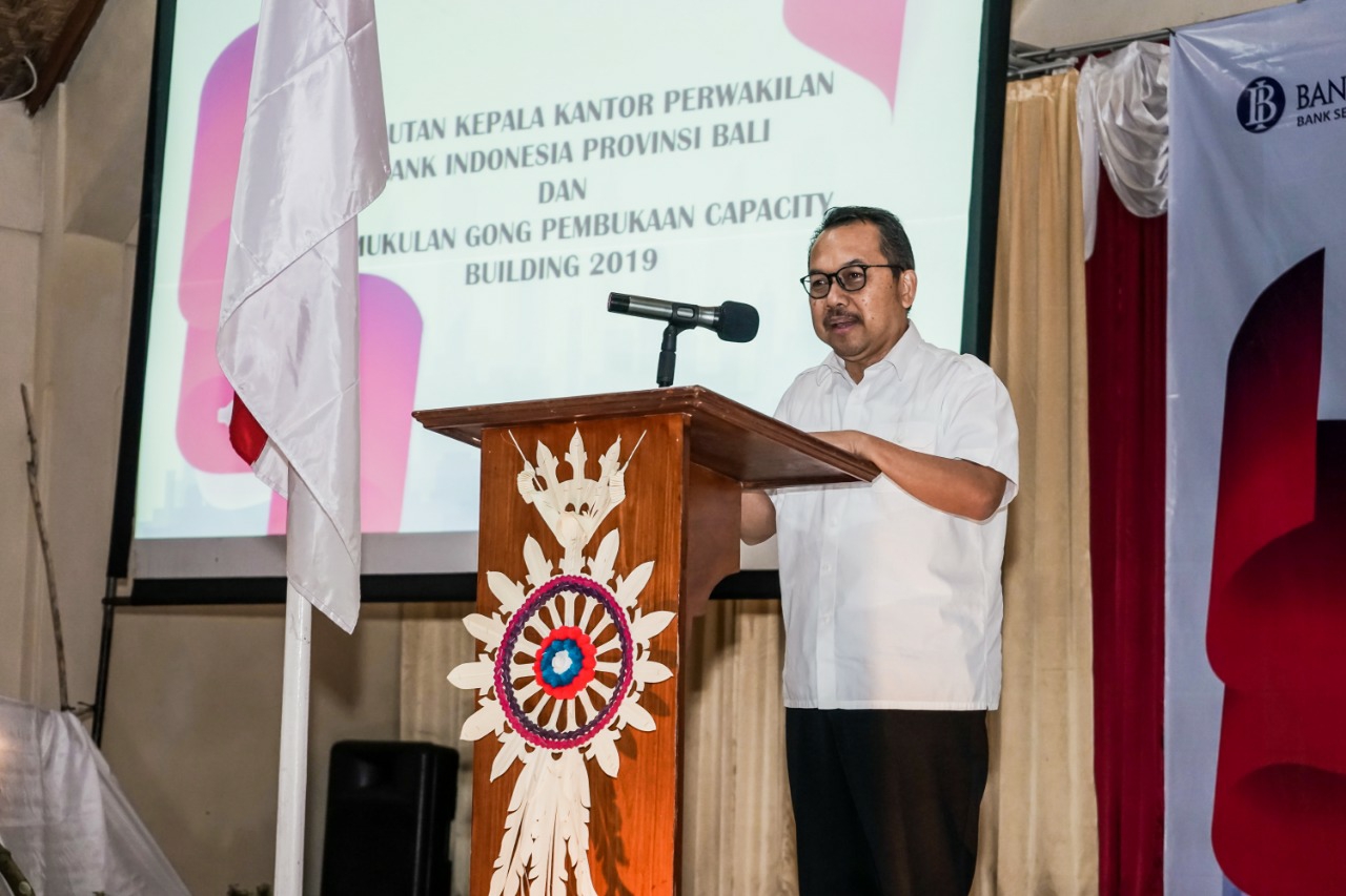 Dokumentasi dari - Penerima Beasiswa GenBI Kuatkan SDM Menuju Indonesia Maju
