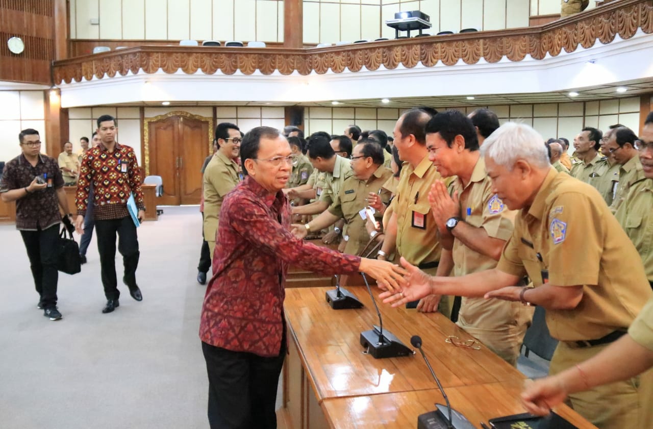 Dokumentasi dari - Tunjangan Kepala Sekolah SMA/SMK/SLB se-Bali Naik Lebih dari 300 Persen